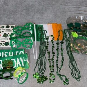 St. Patrick's Day Party Supplies Set - Green and Orange